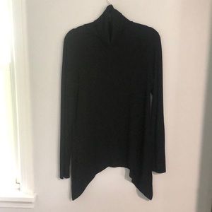 Shark bite long sleeve turtle neck